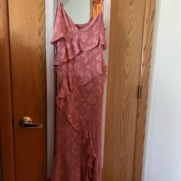 zara floral midi dress - Picture 3 of 4